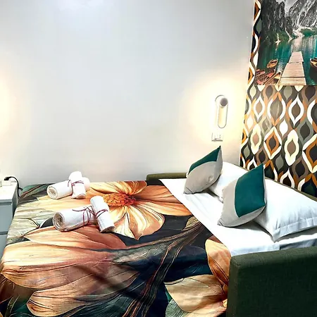 Vittorio Park 3*